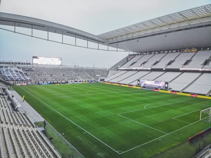 Presidente do Corinthians confirma negociação dos direitos de exploração do nome da Arena