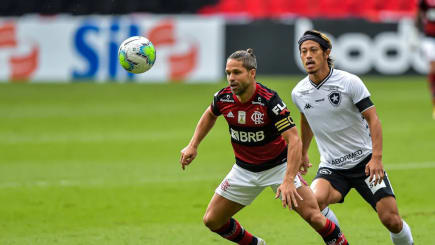 Flamengo e Botafogo terminam rodada com empate nos minutos finais no Maracanã