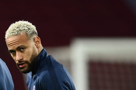 Neymar tem lesão confirmada e desfalca PSG por quatro semanas