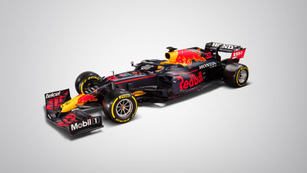 Com mudanças em relação à temporada passada, RBR apresenta carro para 2021