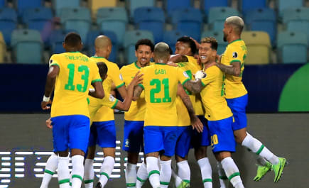 Brasil x Chile: confira prováveis escalações, desfalques e transmissão