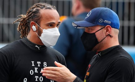 Hamilton defende Bottas de rumores e cita finlandês como melhor companheiro de equipe