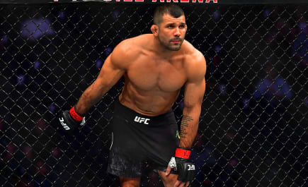 Rodolfo Vieira busca recuperação no UFC em luta contra Dustin Stoltzfus