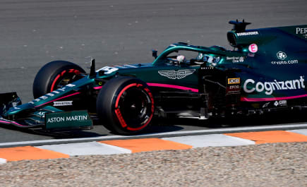 Sebastian Vettel e Lance Stroll permanecem na Aston Martin para temporada 2022