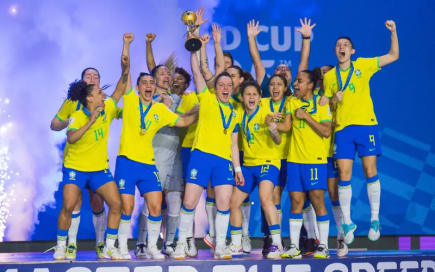 Brasil vence Portugal e conquista primeiro título da Copa do Mundo Feminina de Futsal