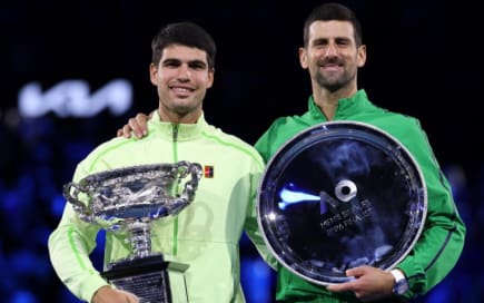 Alcaraz bate Djokovic no Australian Open e se torna o mais jovem a conquistar o Career Grand Slam