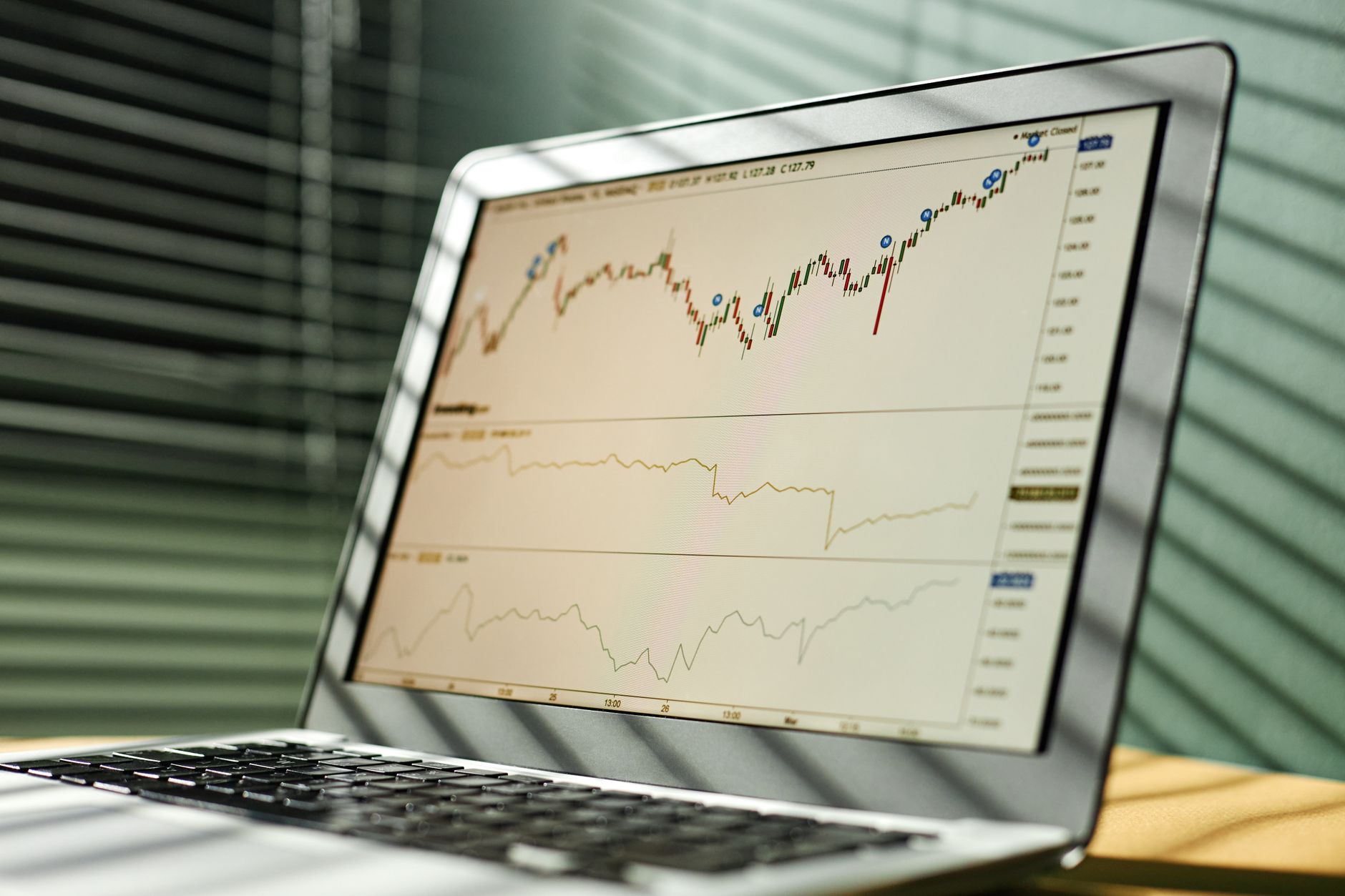 Football stocks perform better than market average