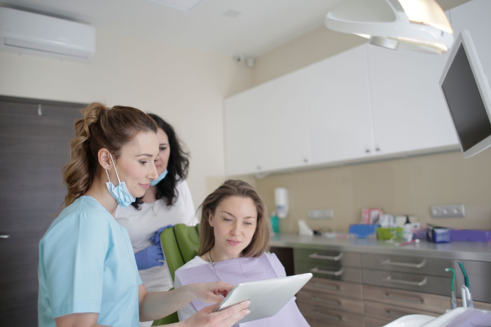 Choosing The Right General Dentist: Key Factors To Consider