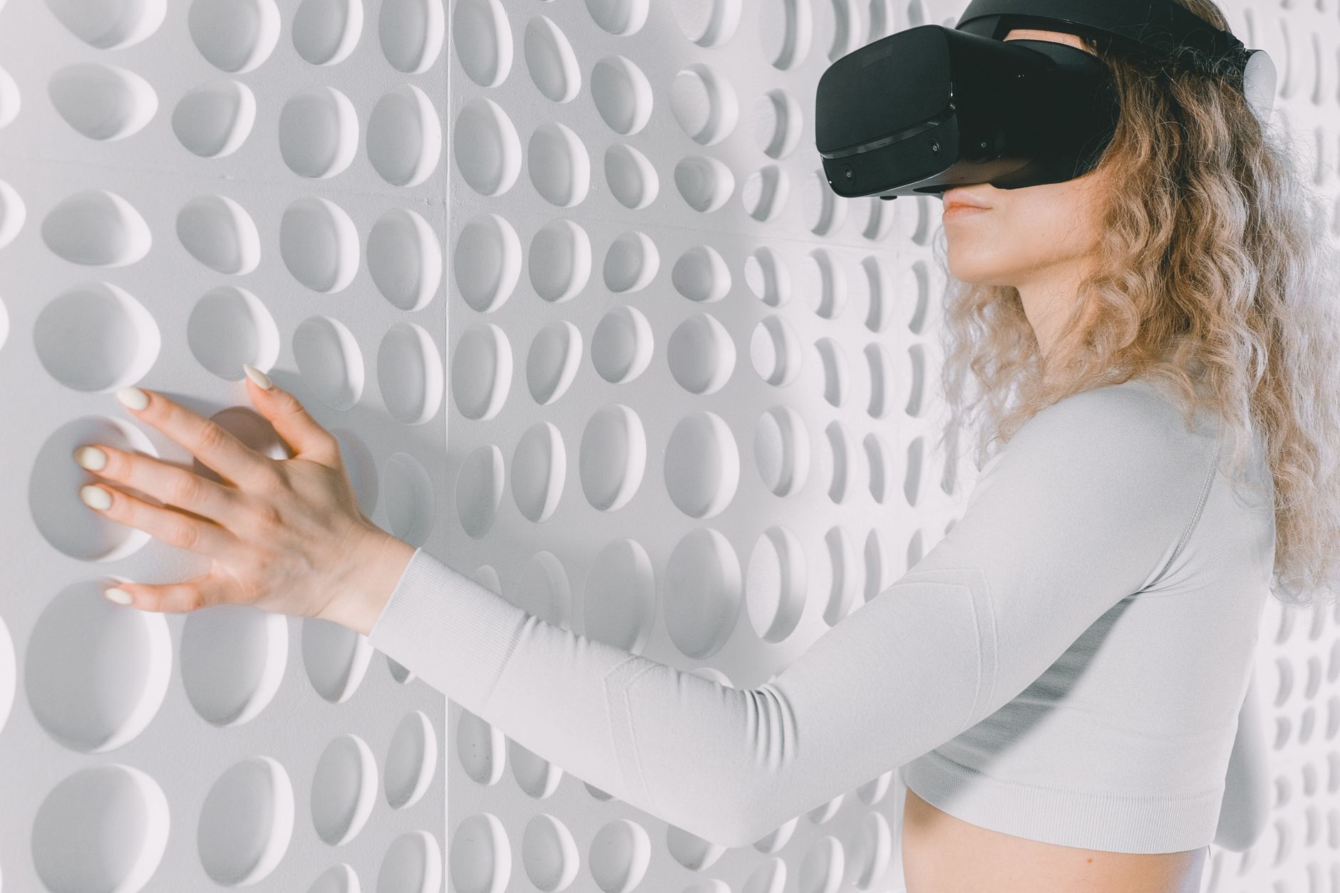 The Future of Hotel Technology: Innovations to Watch