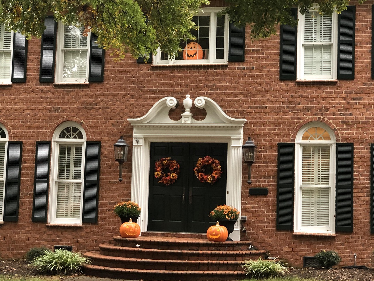 Enhancing Your Property: A Practical Guide to Selecting doors in Frederick, MD