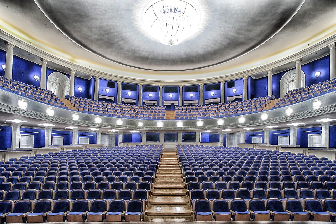 Choosing the Best Home Theater Seating: Enhancing Your Home Theater Experience