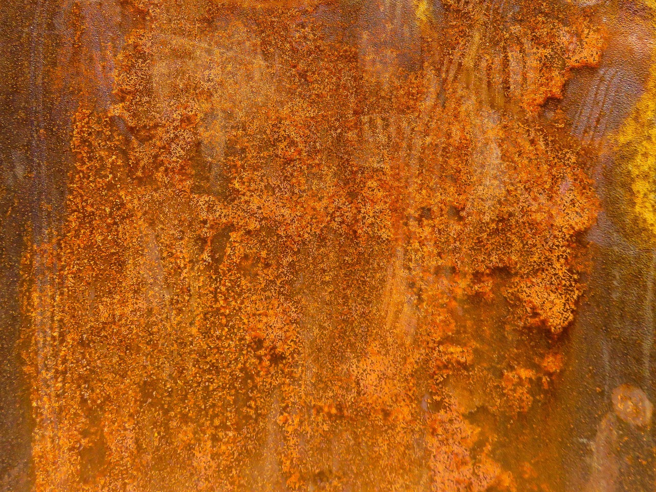 Does metal roofing rust?