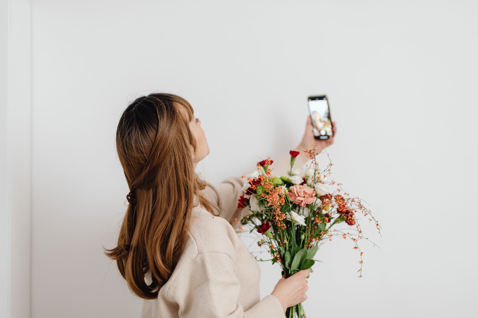 List Some Astonishing Blooms Availing In Online Flower Delivery