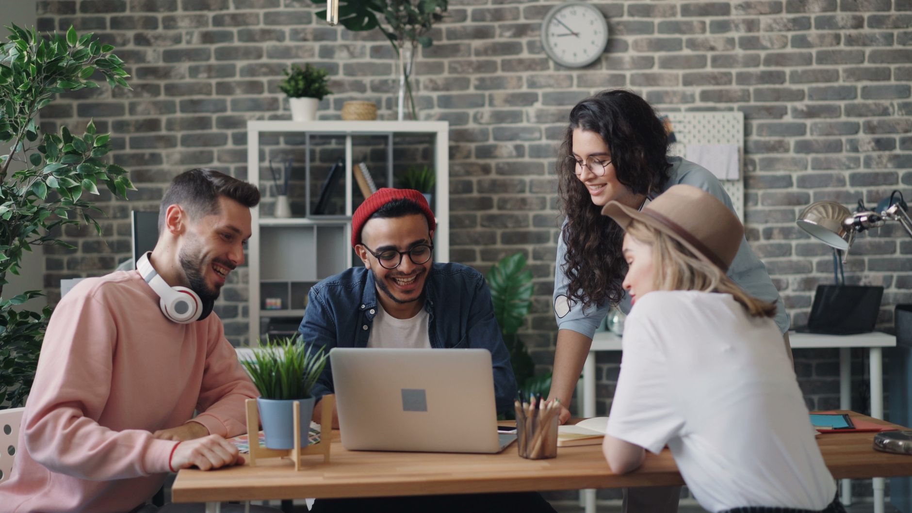 Coworking meeting rooms: 6 creative uses
