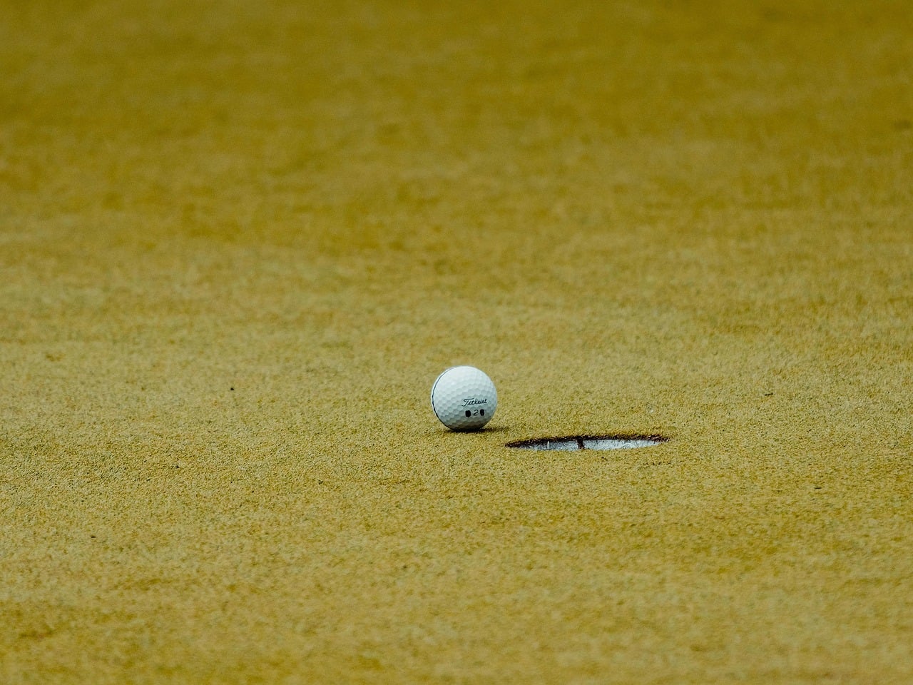 Golf as a Business Tool: Hosting Clients and Closing Deals