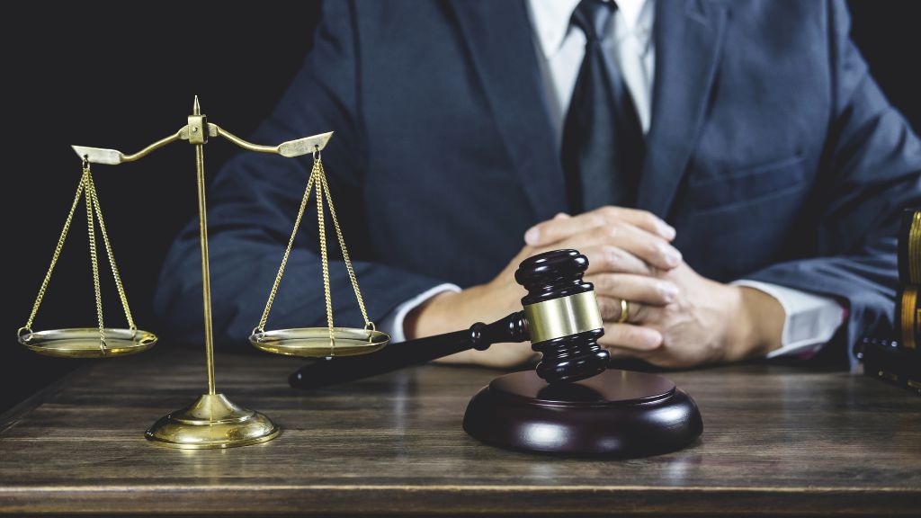 Understanding the Role of an Accident Lawyer for Residents of the Phoenix Area