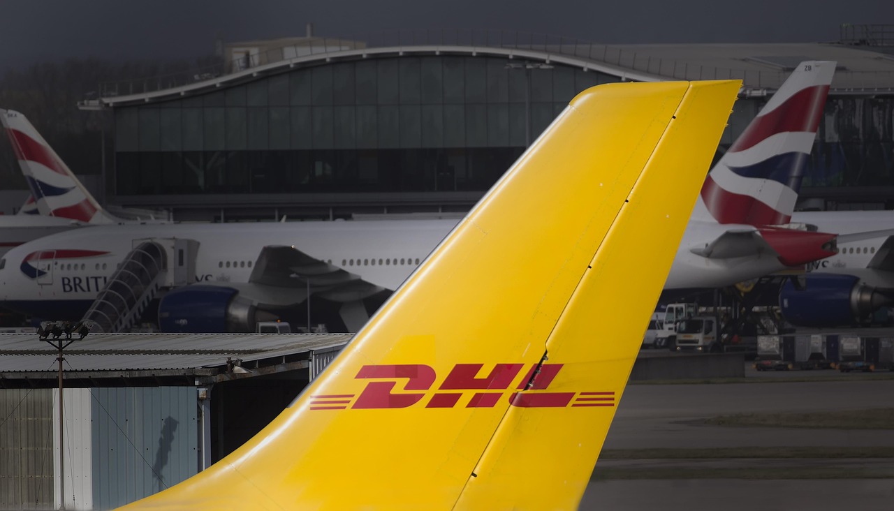 What Are the Benefits of Using Professional Parcel Delivery?
