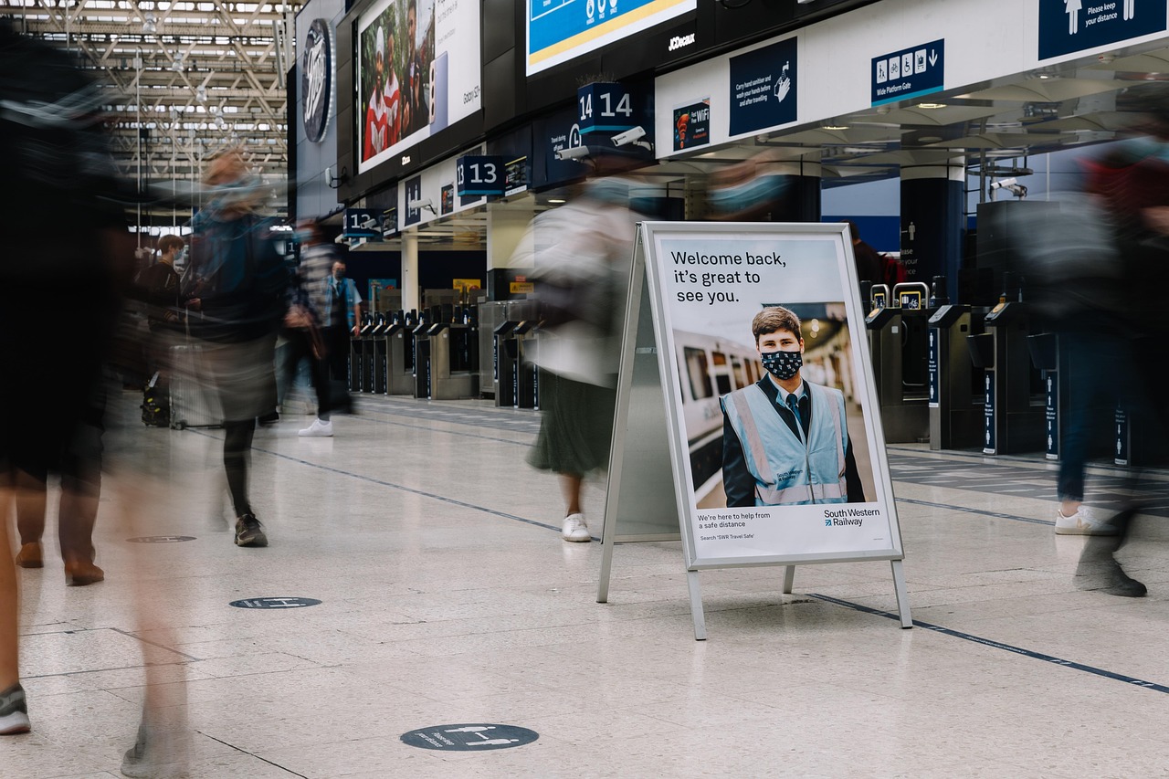 How Marketing Recruiters in London Connect Talent with Growth