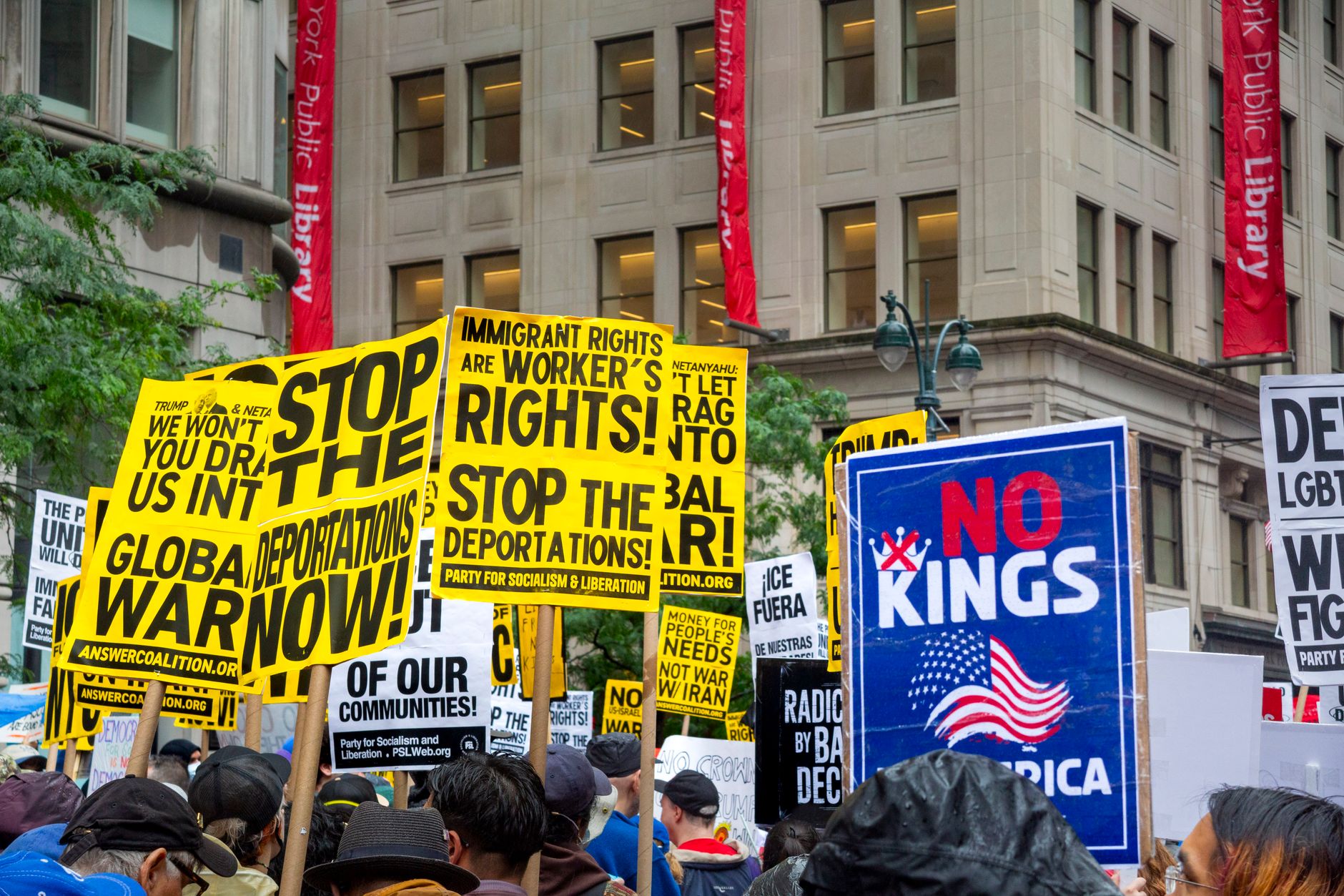 What are the Main Challenges Faced by Immigrants?
