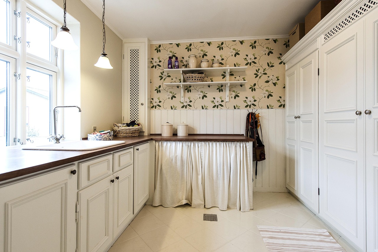 Trendy Open Shelving Ideas for Kitchens