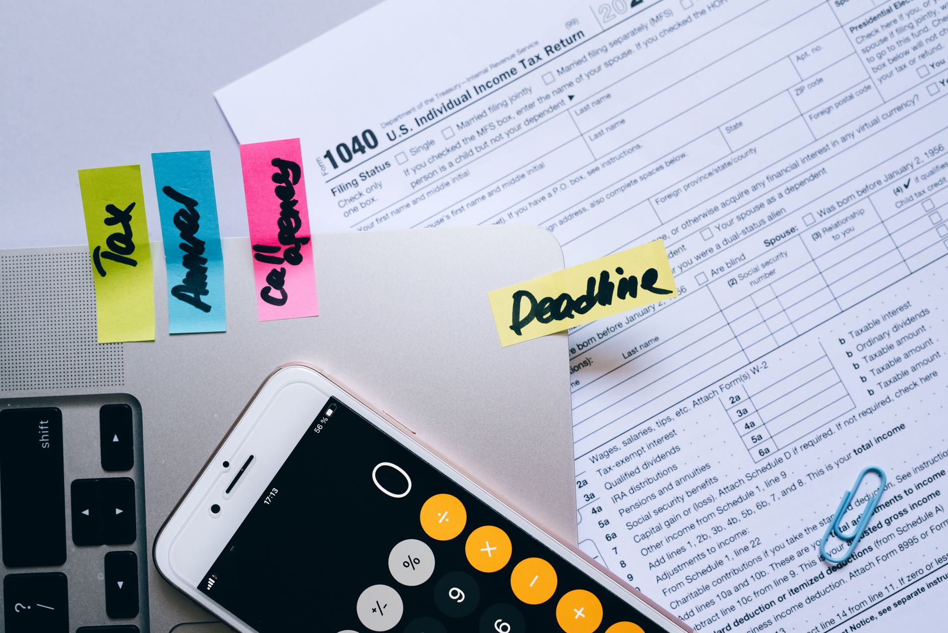 Warp lands $60M to automate payroll and HR