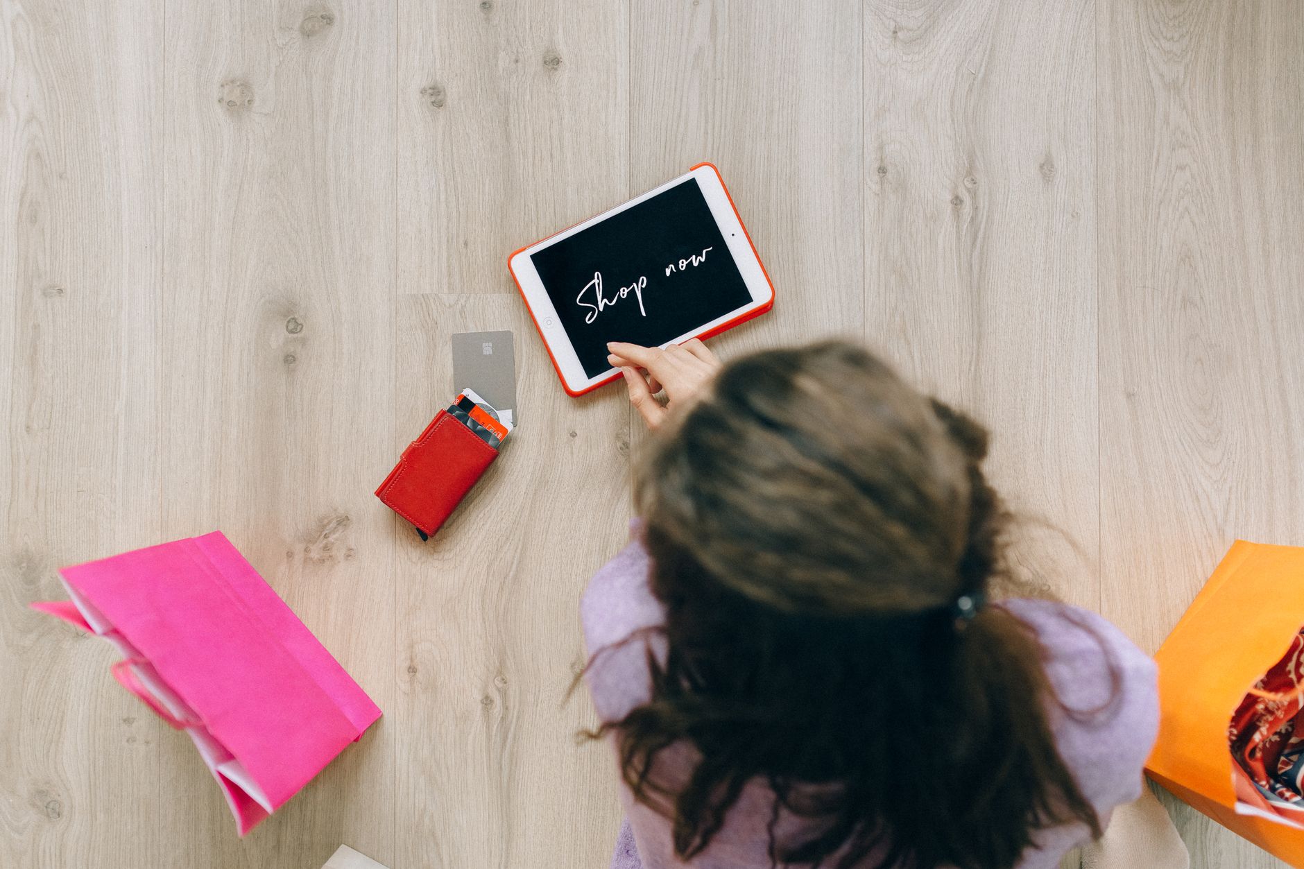 The Role of AI in Shaping the Future of Online Shopping