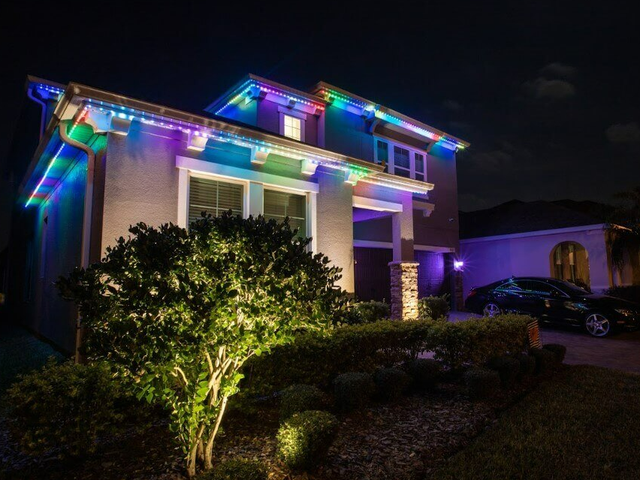 Orlando’s Best Holiday Lighting: Make It Permanent!