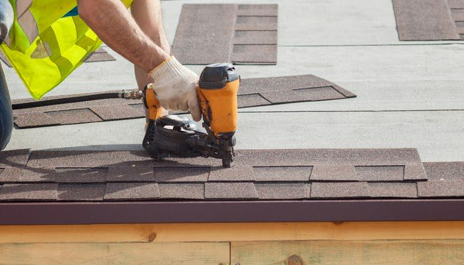 Common Roofing Problems Solved by Residential Roofers