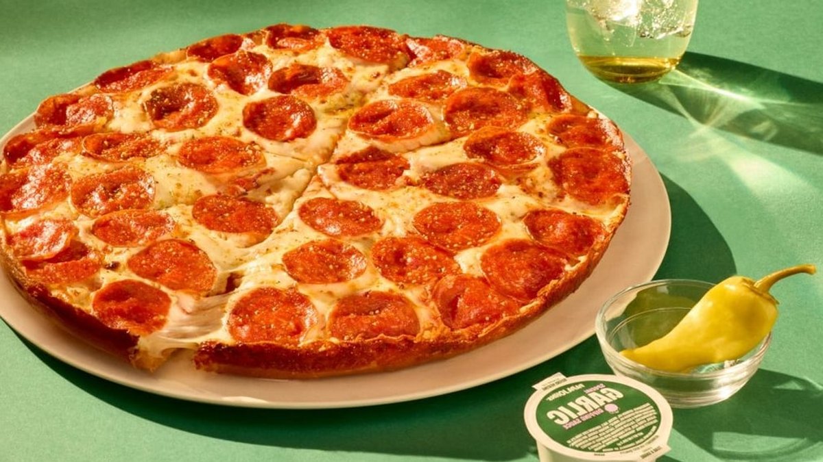 How Papa Johns’ New Marketing Leadership Aims to Reverse Declining Same‑Store Sales How Papa Johns’ New Marketing Leadership Aims to Reverse Declining Same‑Store Sales - papa johns marketing