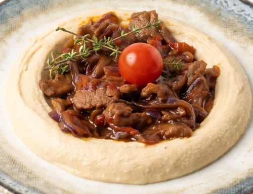 Hummus with meat at Apri