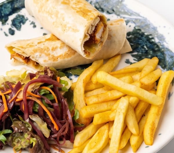 Crunchy chicken wrap at Apri