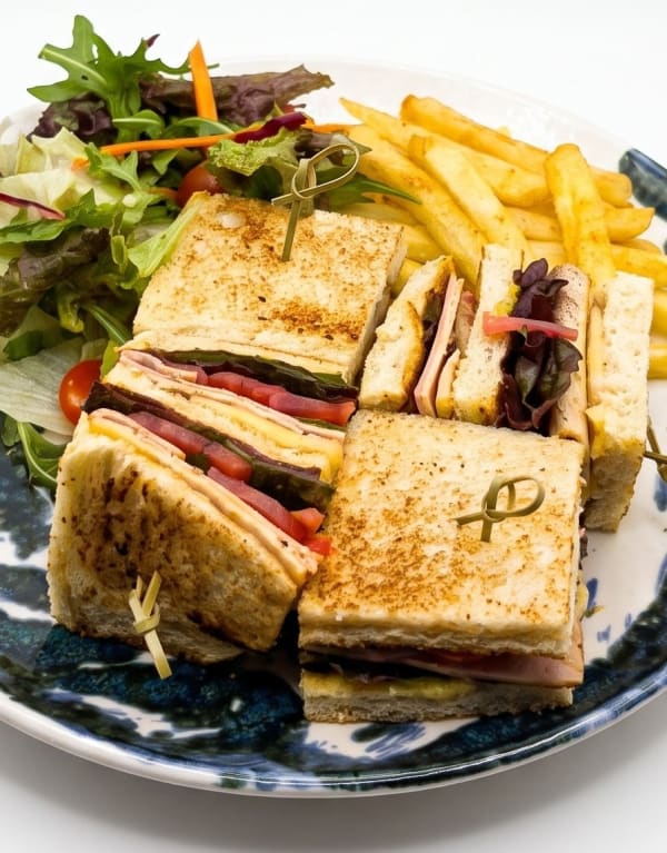 Turkey club at Apri