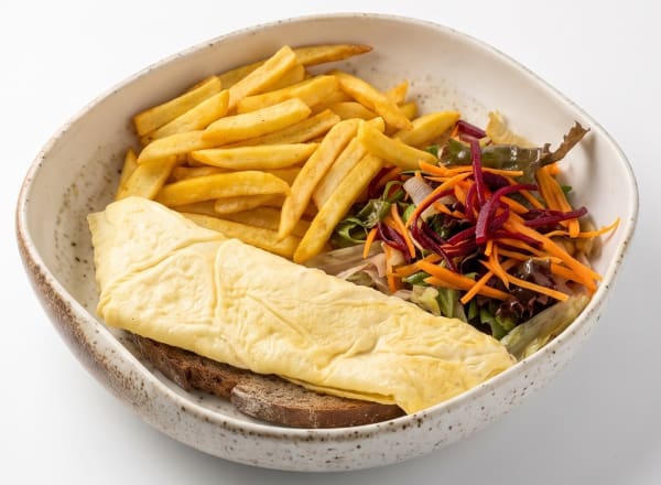 Plain omelette at Apri