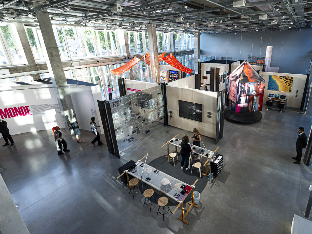 Trouver son monde   ensemble (c) le19M   Bastienne1