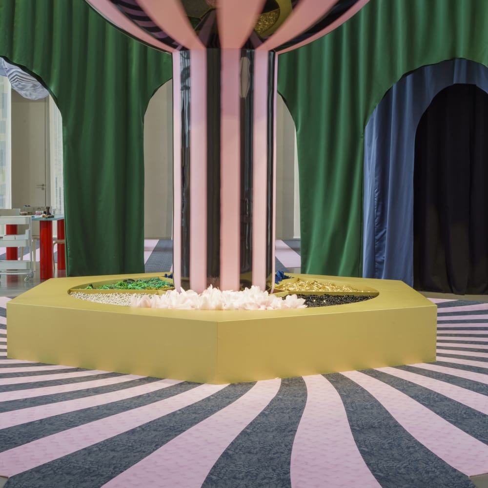 Vue 3 du décor signé par GGSV (c) le19M   Margaux Salarino