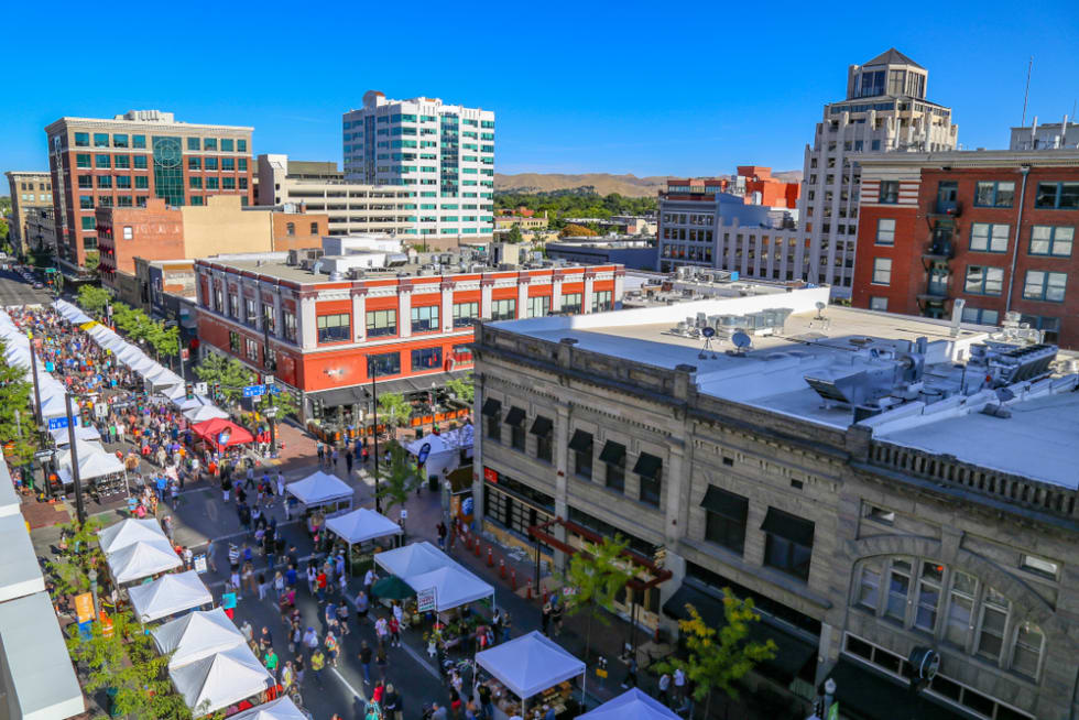  downtown Boise, Idaho farmer's market