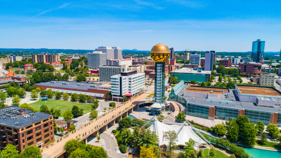  Knoxville, Tennessee, USA Downtown Skyline Aerial.