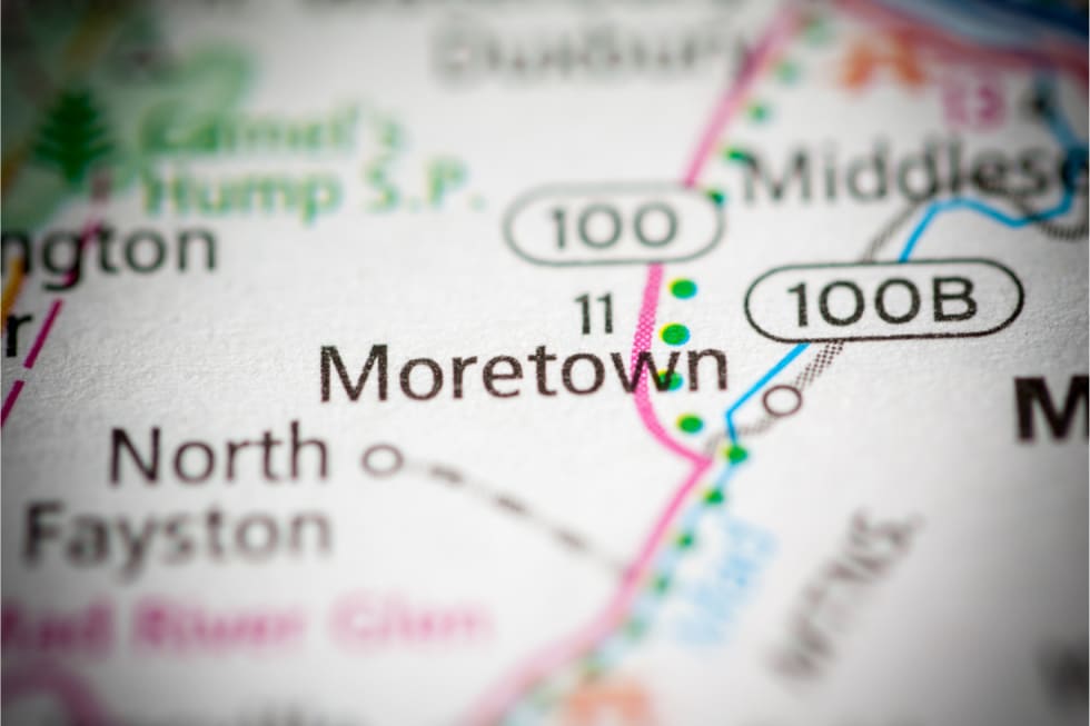 28 Best Places to Live In Vermont in 2023