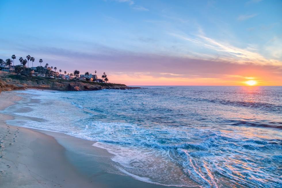 moving-to-san-diego-beach