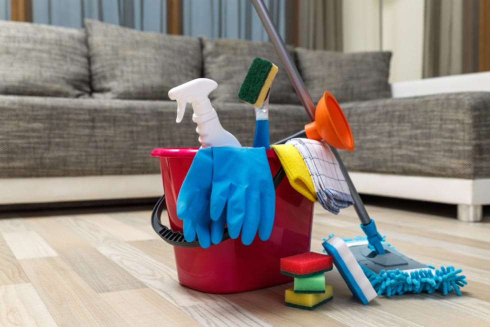 Cleaning Supplies Checklist For Your House or Apartment