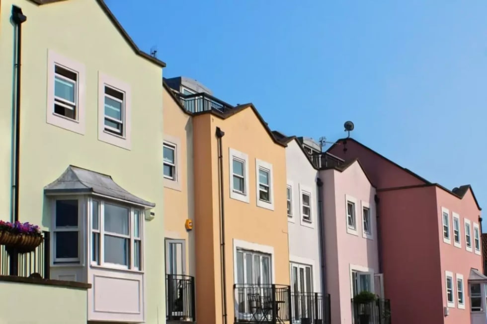Townhouses vs. Apartments What's the Difference?