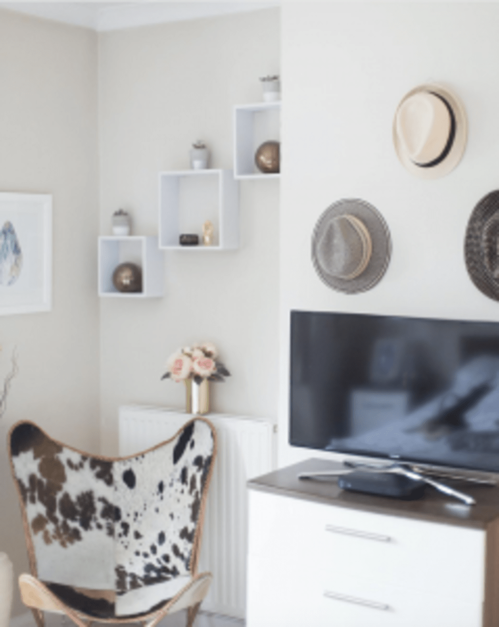 14 Ways To Make A Small Bedroom Look Bigger Renter Life