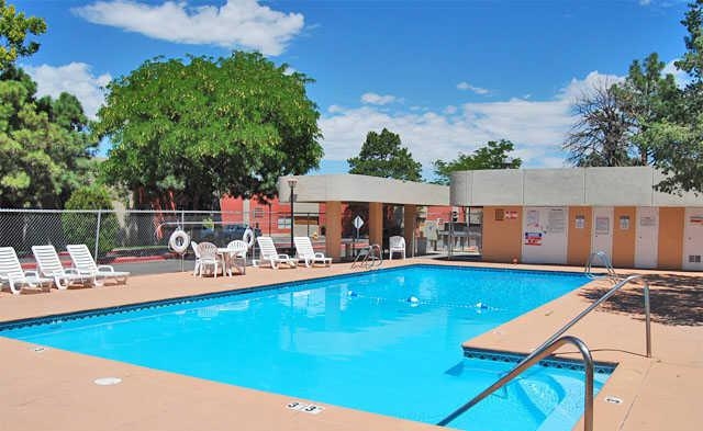 Desert Creek - Welcome to Desert Creek Apartment Homes