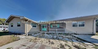 2425 W Gardenia Dr 2425 W Gardenia Dr Photo Gallery 1