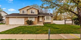 1489 N Pony Express Way 1489 N Pony Express Way Photo Gallery 1