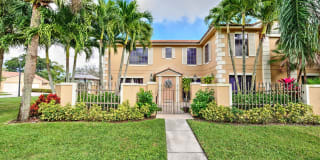 390 Prestwick Circle 390 Prestwick Circle Photo Gallery 1