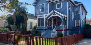 411 S 11th st 5 411 S 11th st 5 Photo Gallery 1