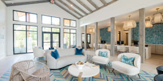 Cyan Mallard Creek Apartments Cyan Mallard Creek Apartments Photo Gallery 1