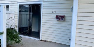 220 N Waterford Dr 220 N Waterford Dr Photo Gallery 1
