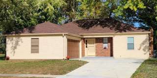 3009 Roanoke Circle 3009 Roanoke Circle Photo Gallery 1